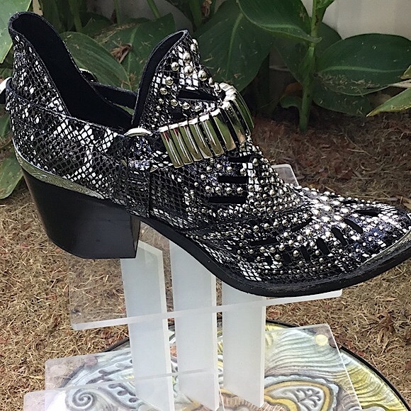 Jeffrey Campbell Black Calhoun Silver Studded Western Booties - Picture 4 of 16